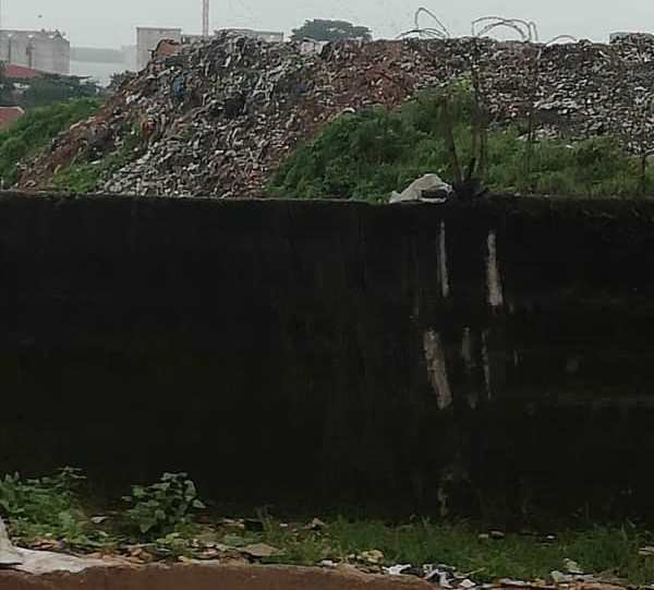 Bumeh waste site at Ackram community in the east of Freetown