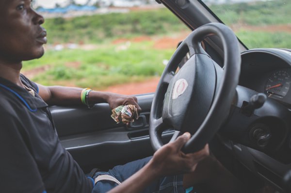 Driver remanded for stealing phone