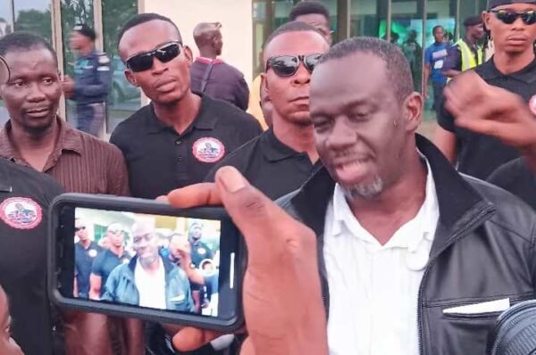 A Son of Port Loko Returns:  Sorie Sulaiman Sesay Welcomed by APC Grassroots