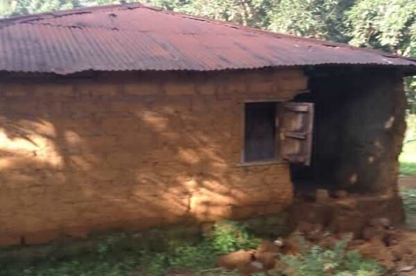 Dangerous Blasting…  Local Settlers Challenge CTC Bauxite Mining