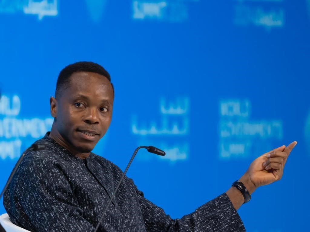 Chief Minister Dr. David Moinina Sengeh 